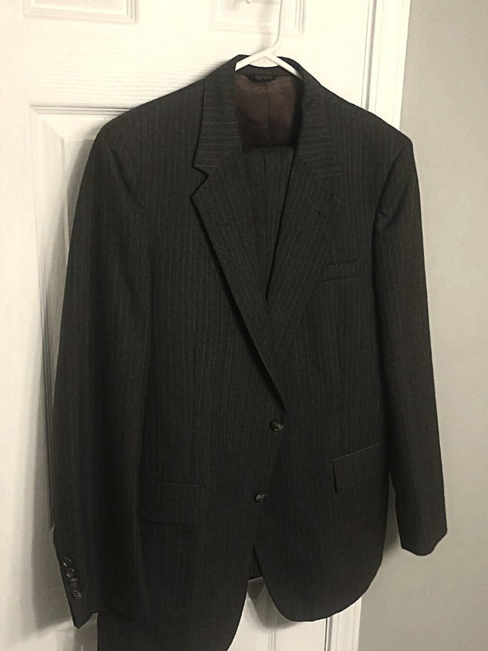 Botany 500 Men Brownish Gray 2 Piece Suit  44L
